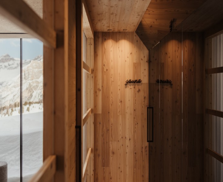 Parete di legno con la scritta